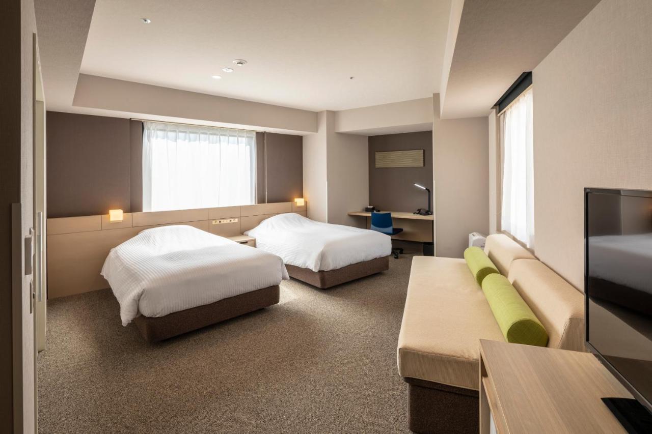 JR Clement Inn Takamatsu Bagian luar foto
